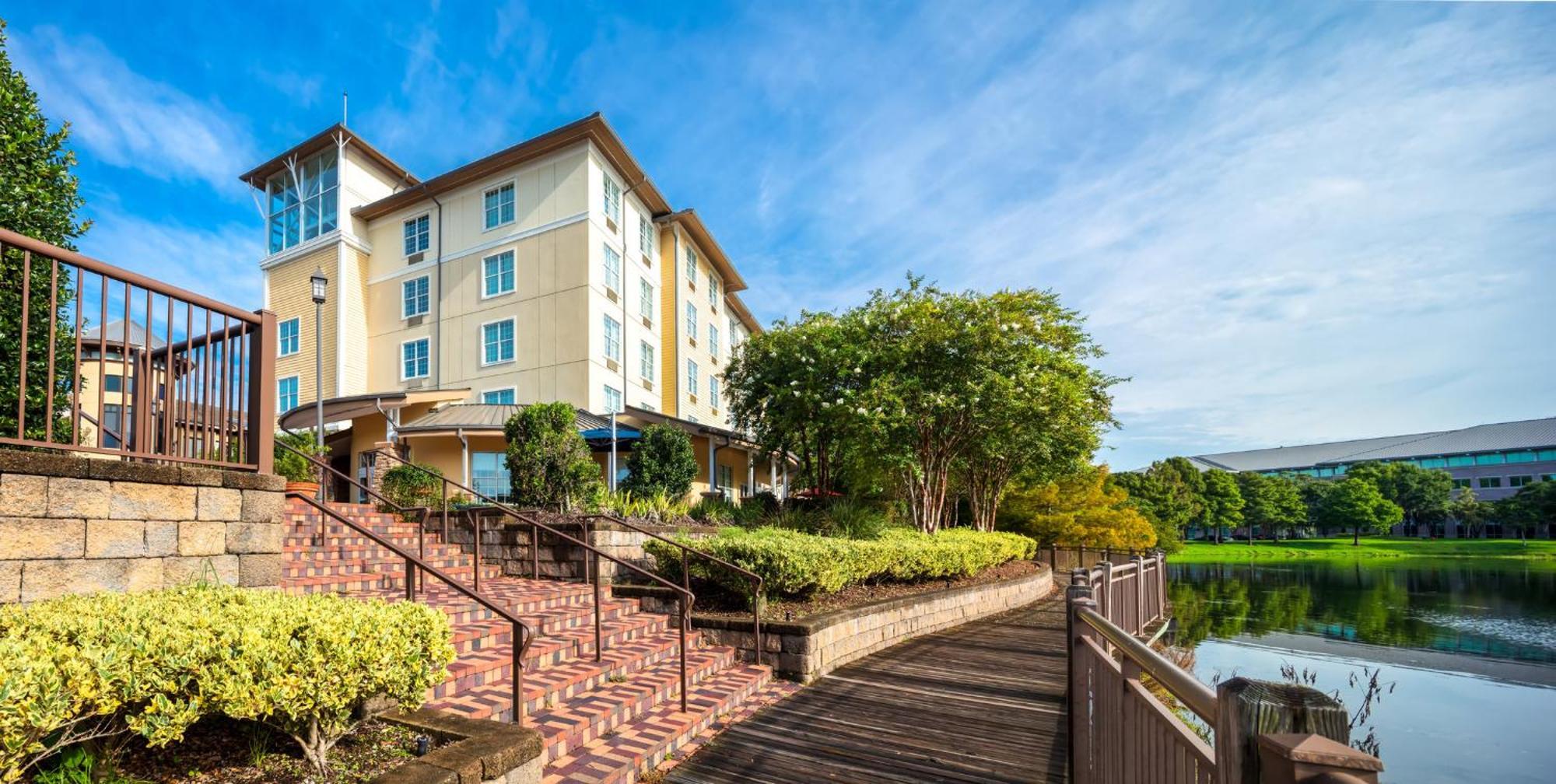 Hotel Indigo Jacksonville-Deerwood Park By Ihg Exteriör bild