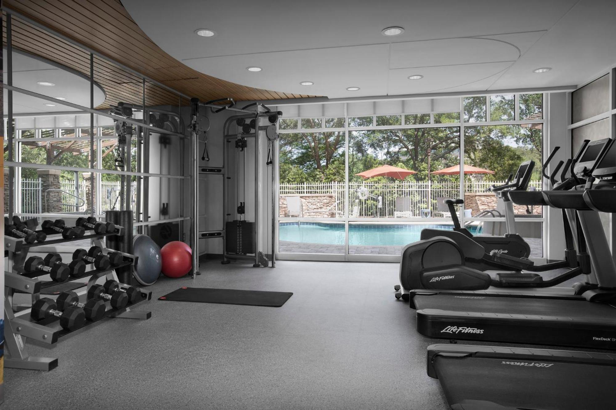 Hotel Indigo Jacksonville-Deerwood Park By Ihg Exteriör bild