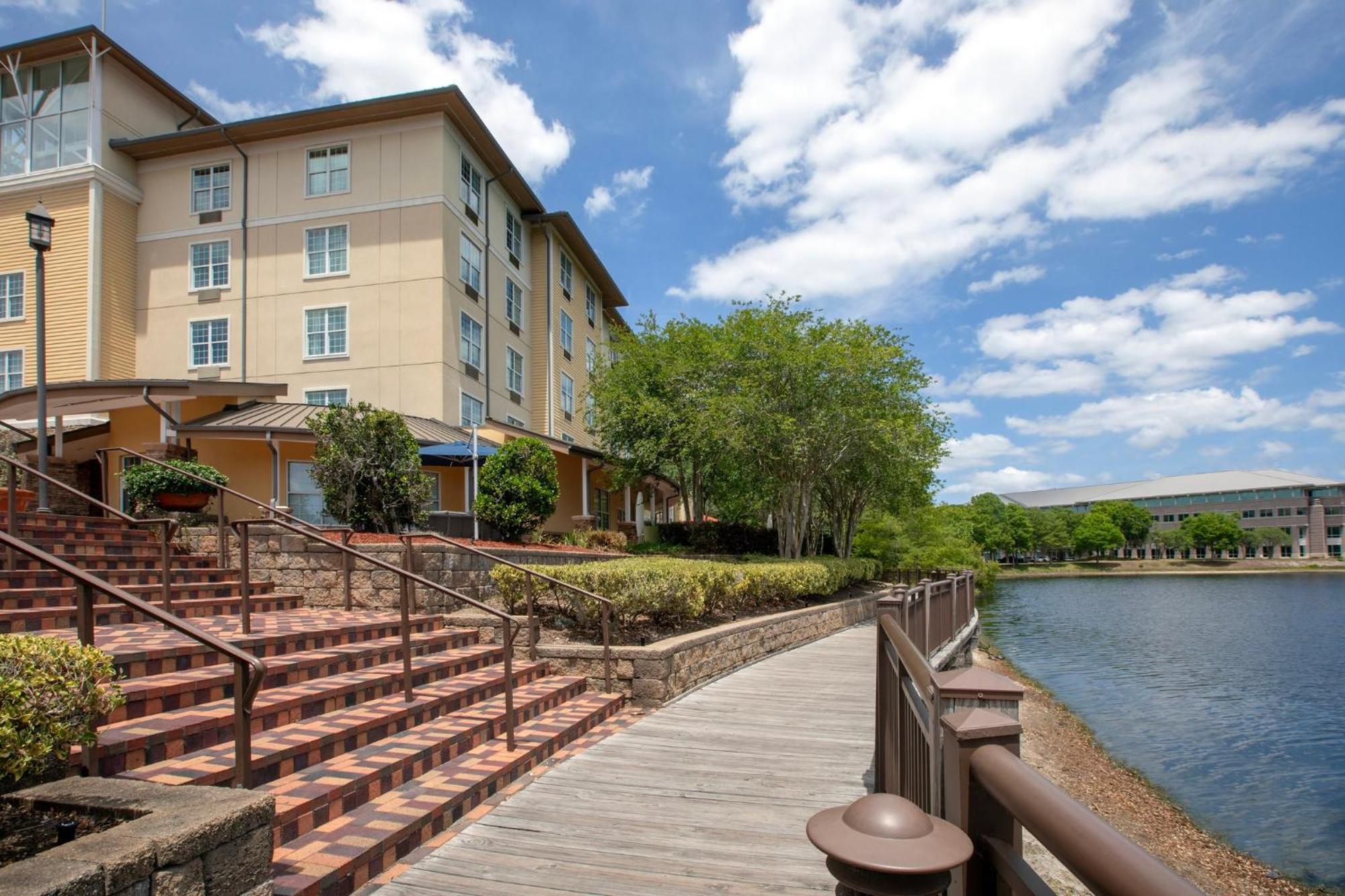 Hotel Indigo Jacksonville-Deerwood Park By Ihg Exteriör bild