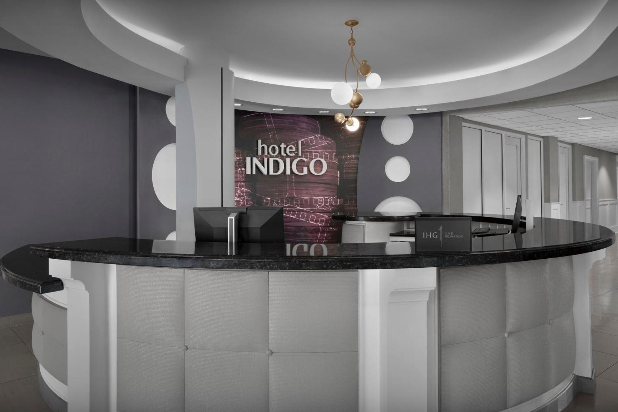 Hotel Indigo Jacksonville-Deerwood Park By Ihg Exteriör bild