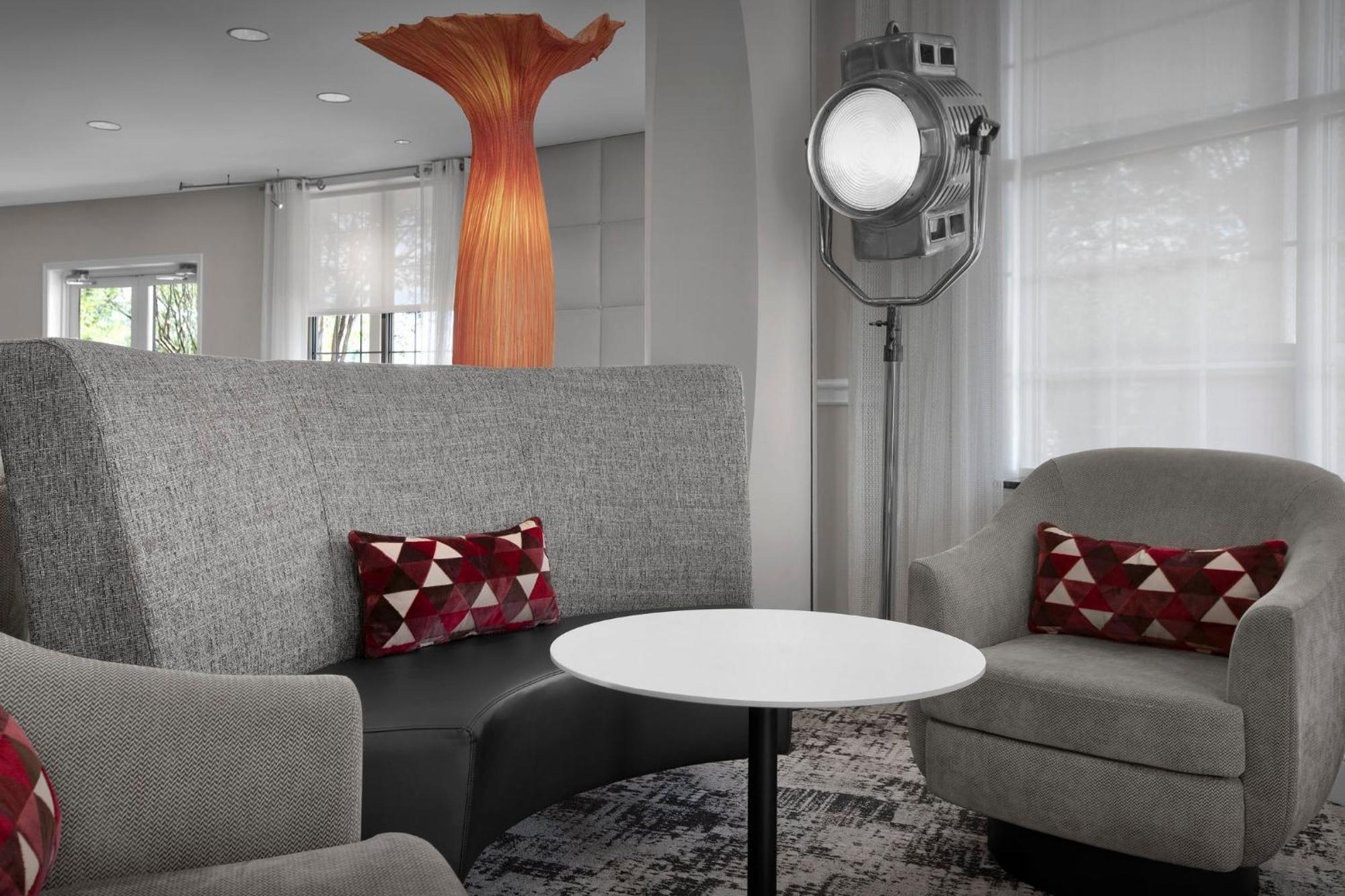 Hotel Indigo Jacksonville-Deerwood Park By Ihg Exteriör bild